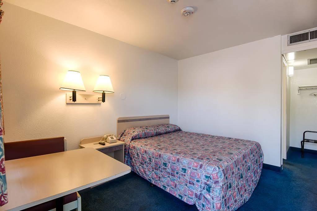 Motel 6-Elko, Nv Esterno foto